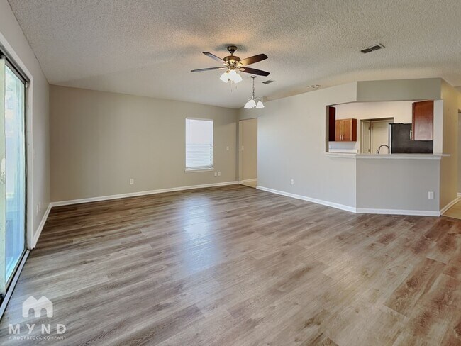 Foto del edificio - 3442 Volley Dr