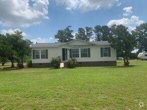 Building Photo - 1096 County Line Rd