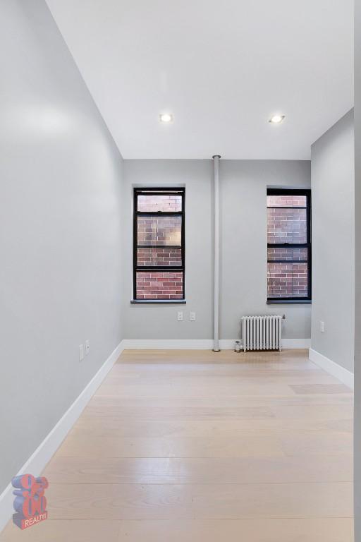 Foto del edificio - 111 E 119th St