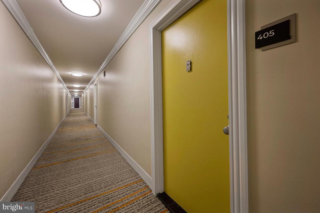 Foto principal - 2939 Van Ness St NW
