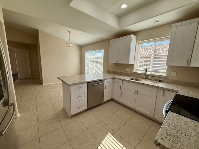 Foto del edificio - 4135 E Arbor Ave