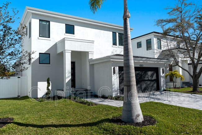 Building Photo - 2345 Bahia Vista St