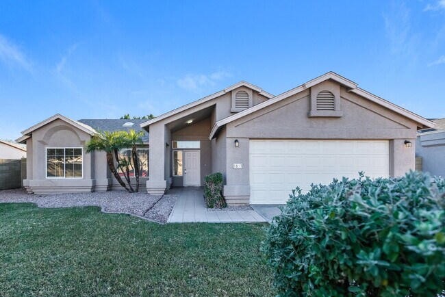 Building Photo - 5537 N 76th Dr