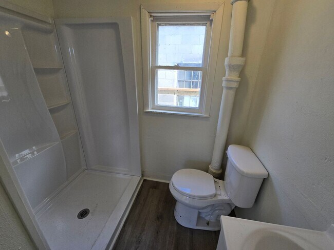 Foto del edificio - $850 - 1 Bed 1 Bath Home