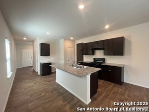 Building Photo - 141 Middle Grn Lp