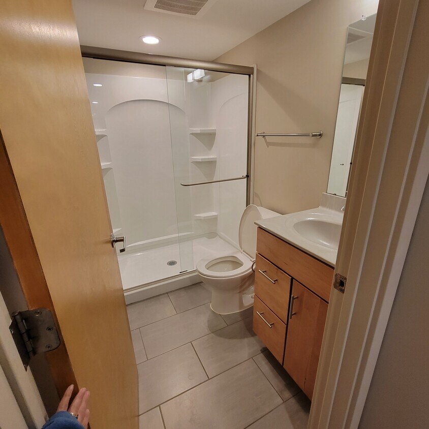 Building Photo - Campus Courts