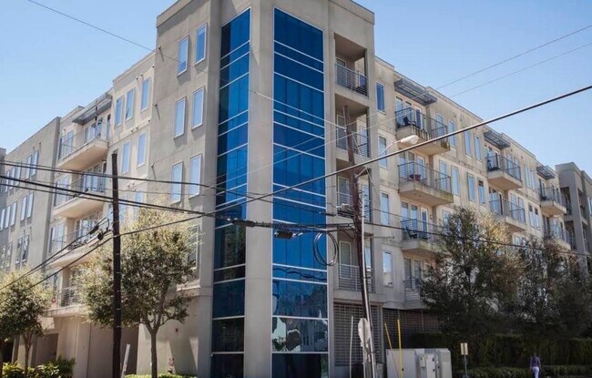 Building Photo - 505 Jackson Hill St