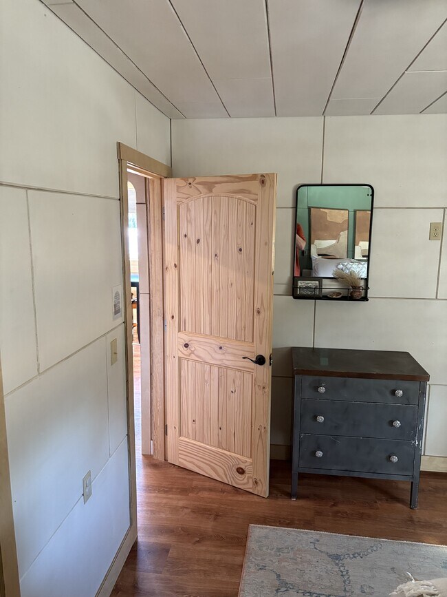 Foto del edificio - 1176 Virginia Lynn Wy