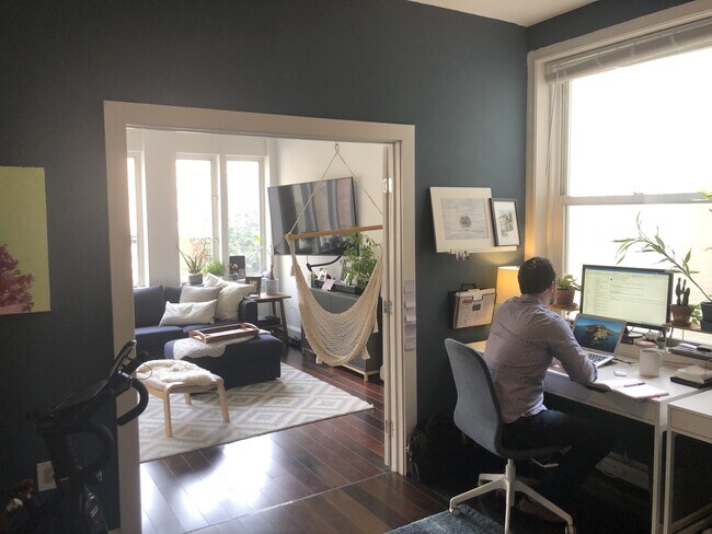 Second bedroom (study) and living room - 12 E Mount Vernon Plz