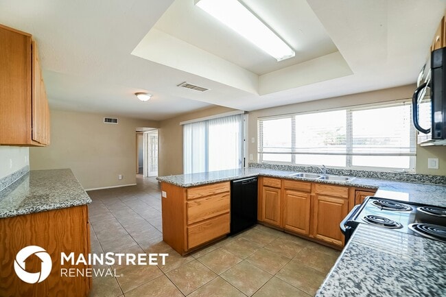 Foto del edificio - 7148 W Merrell St