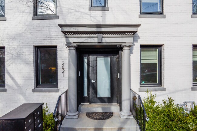 Entrance - 2621 39th St NW