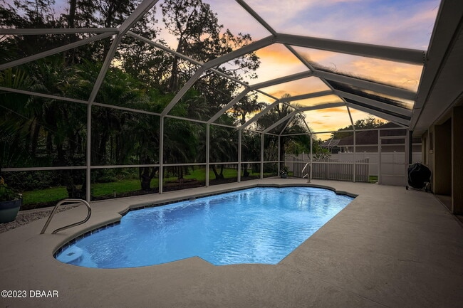 Building Photo - 6398 Nika Ct