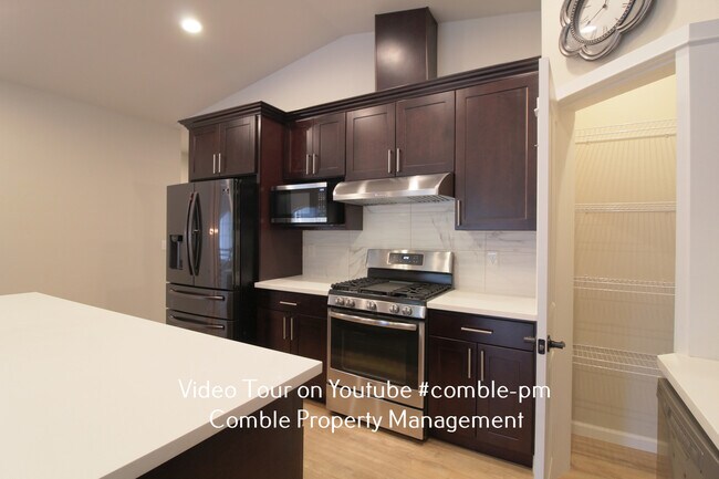 Foto del edificio - 14741 22nd Ave NE