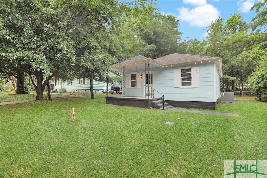 Foto principal - 1305 E 71st St