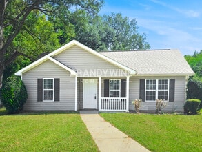 Building Photo - 1735 Thriftwood Dr