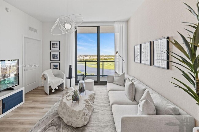 Foto del edificio - 101 Diplomat Pkwy