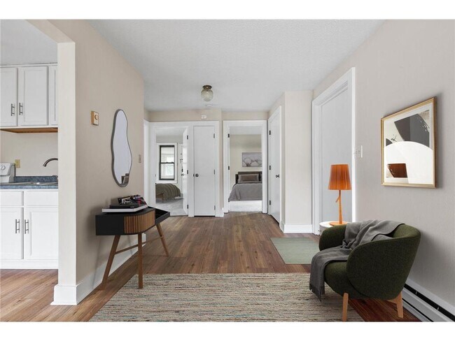 Building Photo - 2610 Dupont Ave S