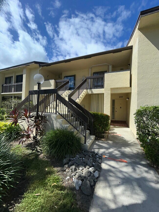 Foto del edificio - 2051 SW 15th St