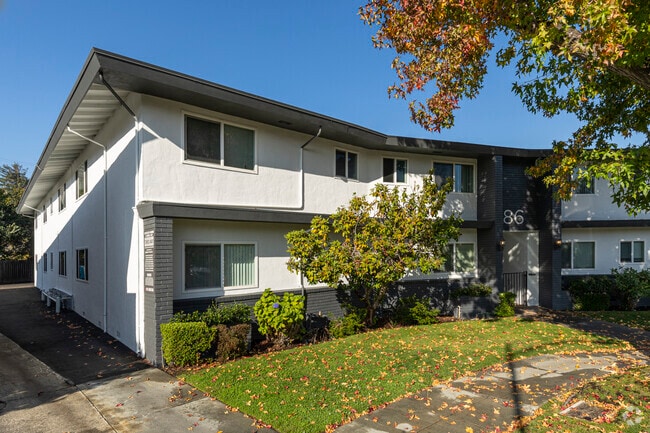 Primary - 86 Renato Ct