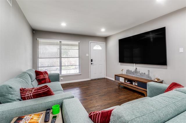 Building Photo - 4011 Sun Valley Dr