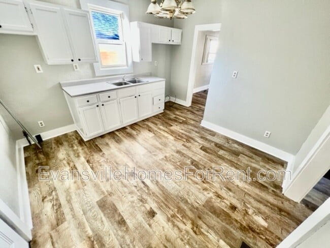 Foto del edificio - 405 N Morton Ave