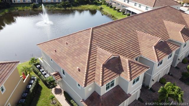 Foto del edificio - 566 SW Glen Crest Way