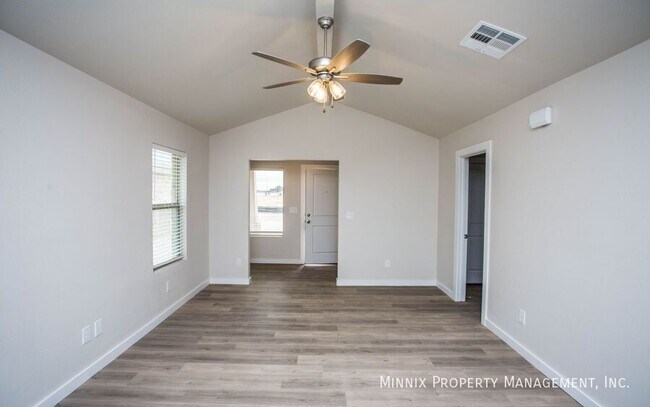 Foto del edificio - 312 E 77th St