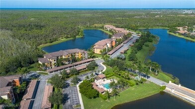 Building Photo - 9735 Acqua Ct