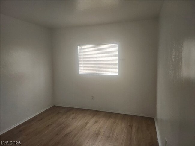 Building Photo - 1664 N Stevens St