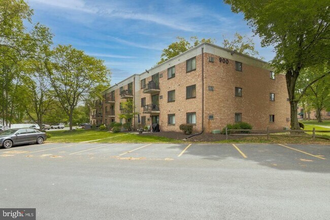 Foto del edificio - 1575 W Street Rd
