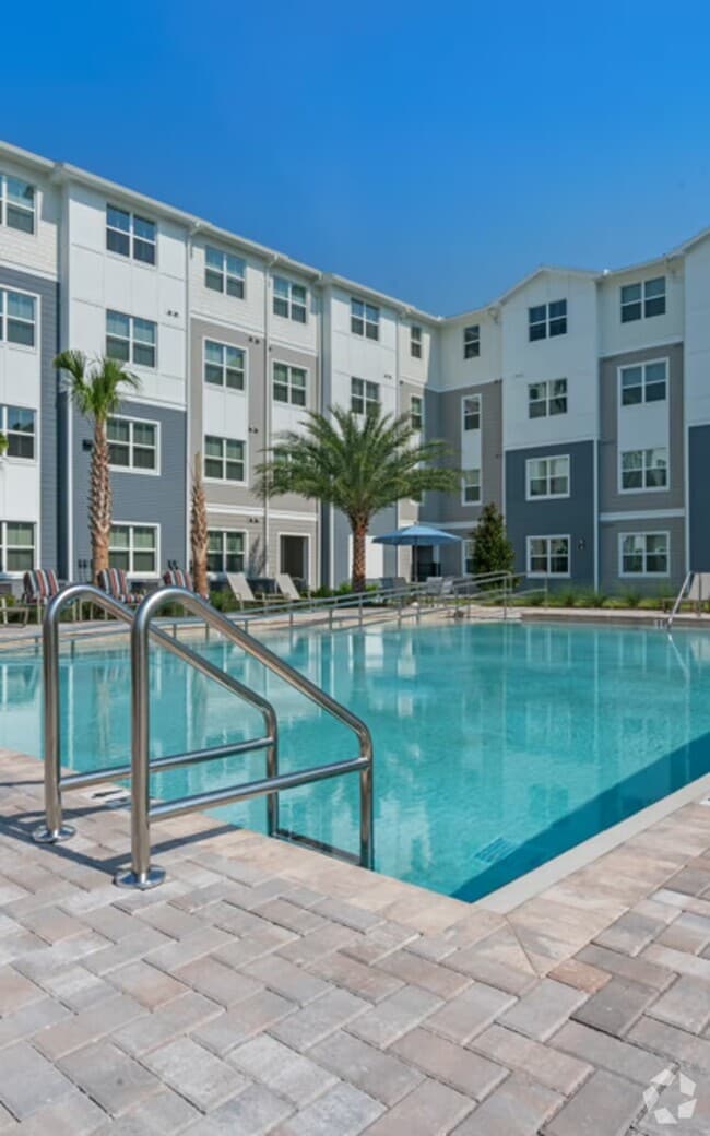 Senior Apartments under 600 in Florida