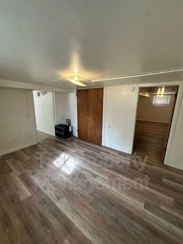 Foto del edificio - 1825 12th Ave