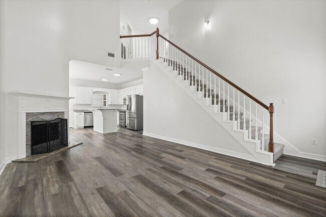 Foto del edificio - MOVE IN READY BEAUTY IN PINEHURST