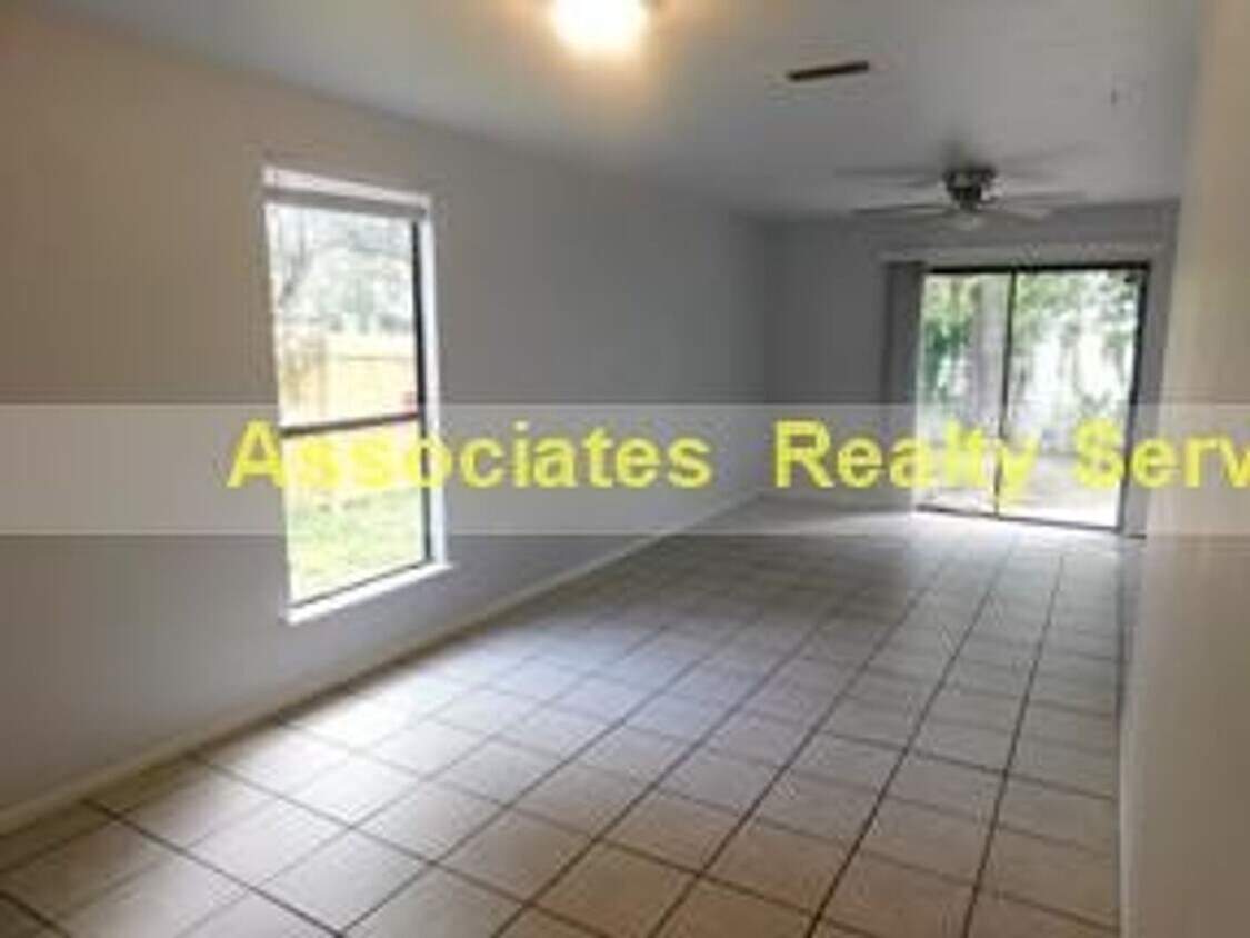 Foto principal - Aeon Capital LLC- Alamar Gardens-604