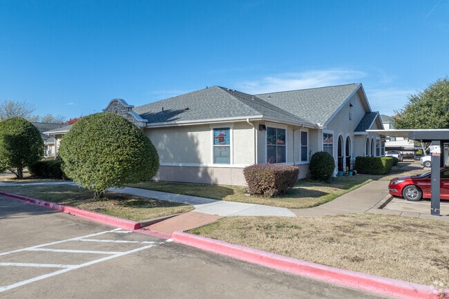 Building Photo - The Positano
