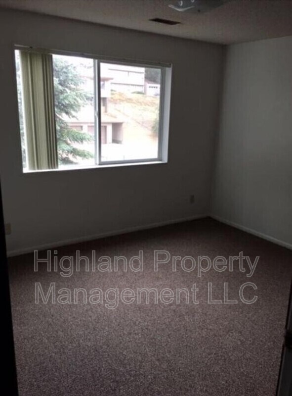 Foto del edificio - 1125 Ridge Rd