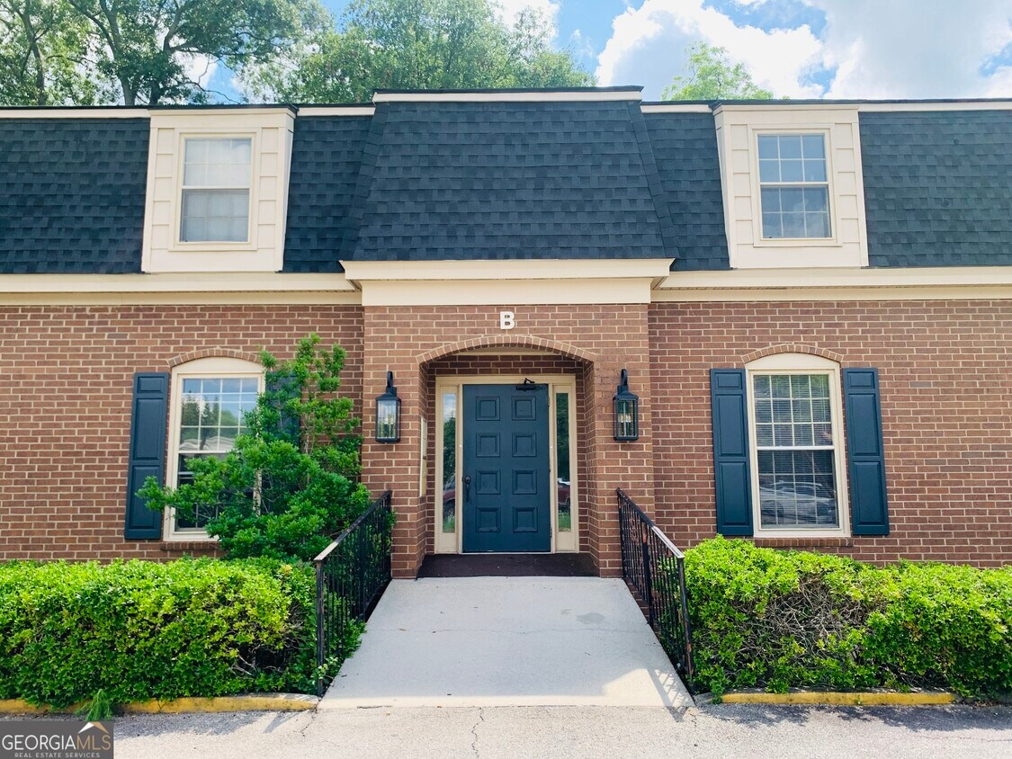 Foto principal - 207 Harwell Ave