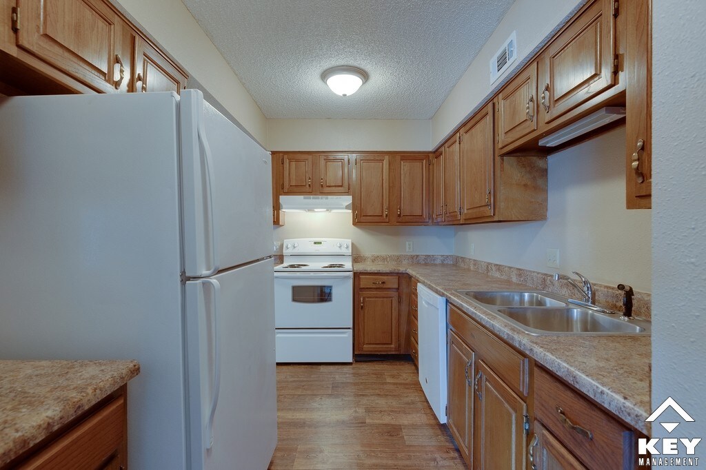 Aragon Apartments Apartments in Wichita, KS