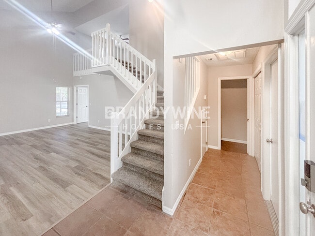 Building Photo - 2303 Needham Dr