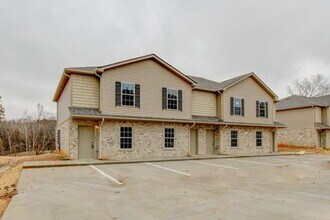 Building Photo - 234 Fairview Ln