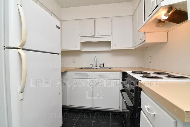 Building Photo - 2928 Brinkey Way