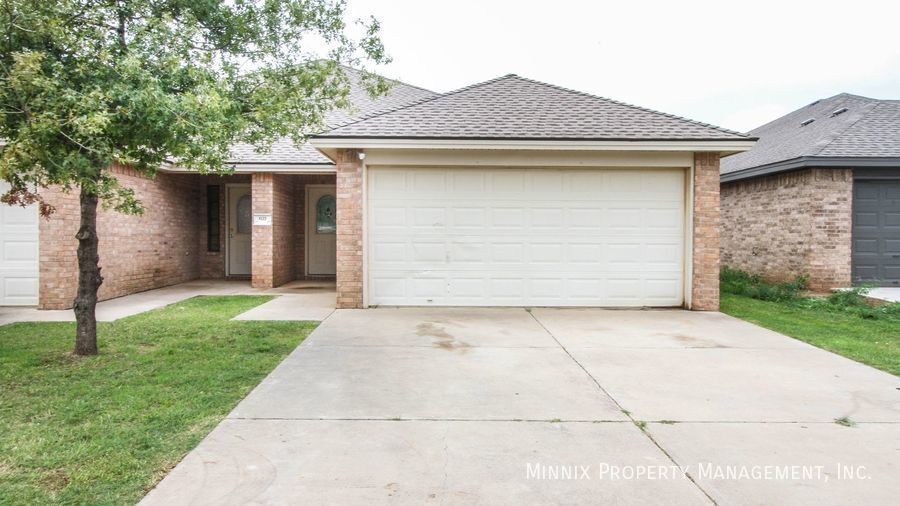 Foto principal - 809 N Englewood Ave