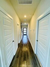 Building Photo - 16628 Sterling Clf St