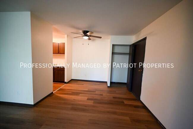 Foto del edificio - 1222 Severson Dr