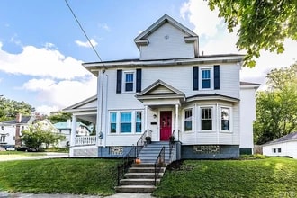 Detached House - 1100 Euclid Ave