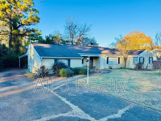 Foto del edificio - 2767 Biltmore Ave