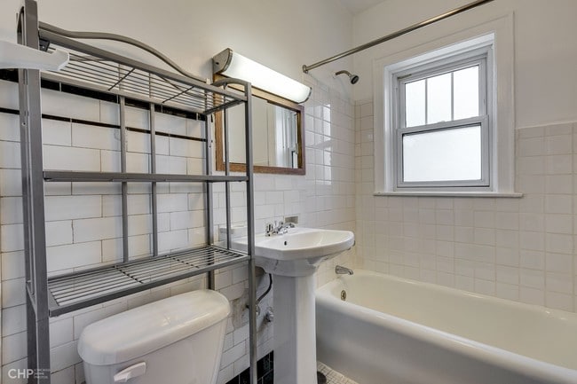 Bathroom - WASHTENAW