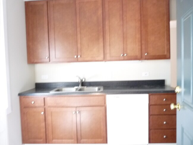 Foto del edificio - 3645 W Grace St