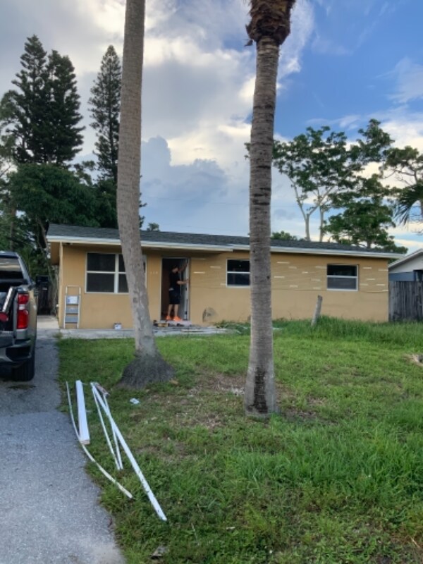 Foto del edificio - 775 Snead Cir