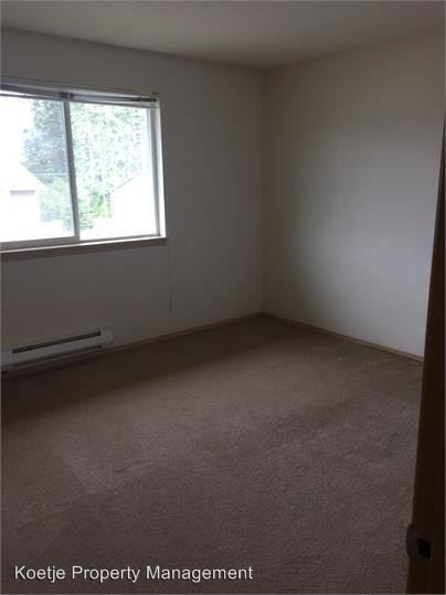 Building Photo - 1225 N Oak Harbor Rd